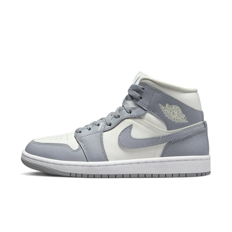 Air Jordan 1 Mid Stealth