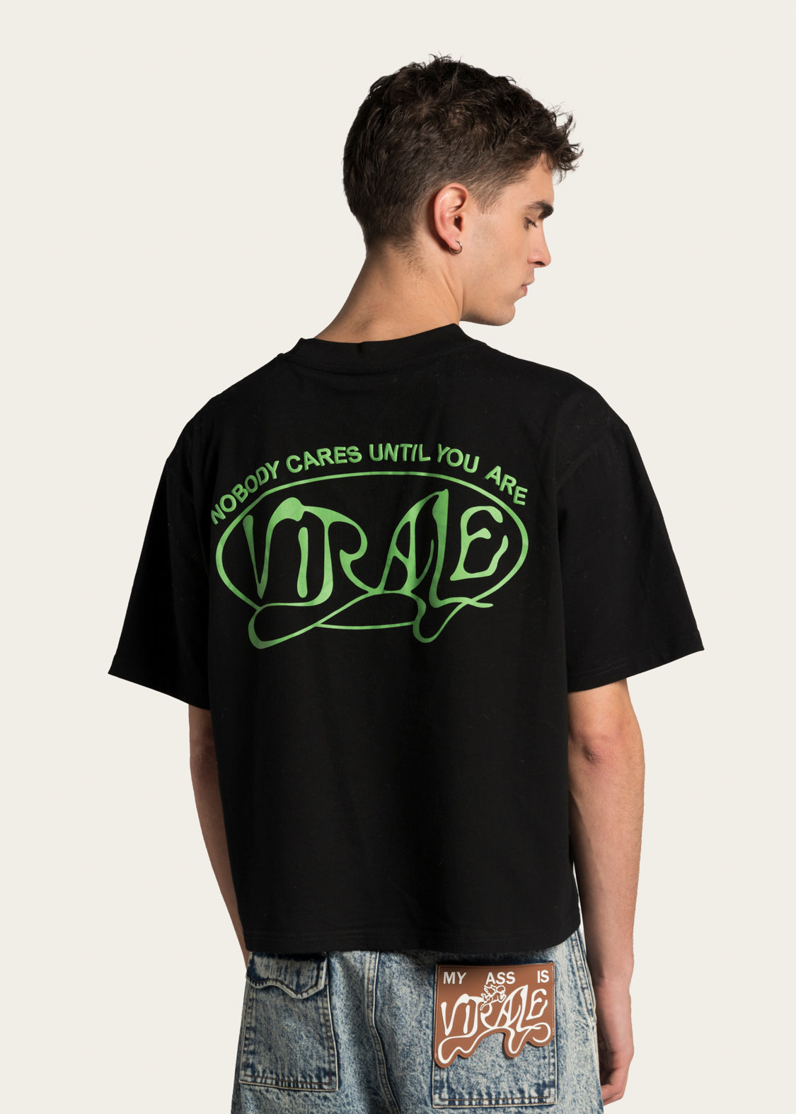 NOBODY CARES TEE BLACK