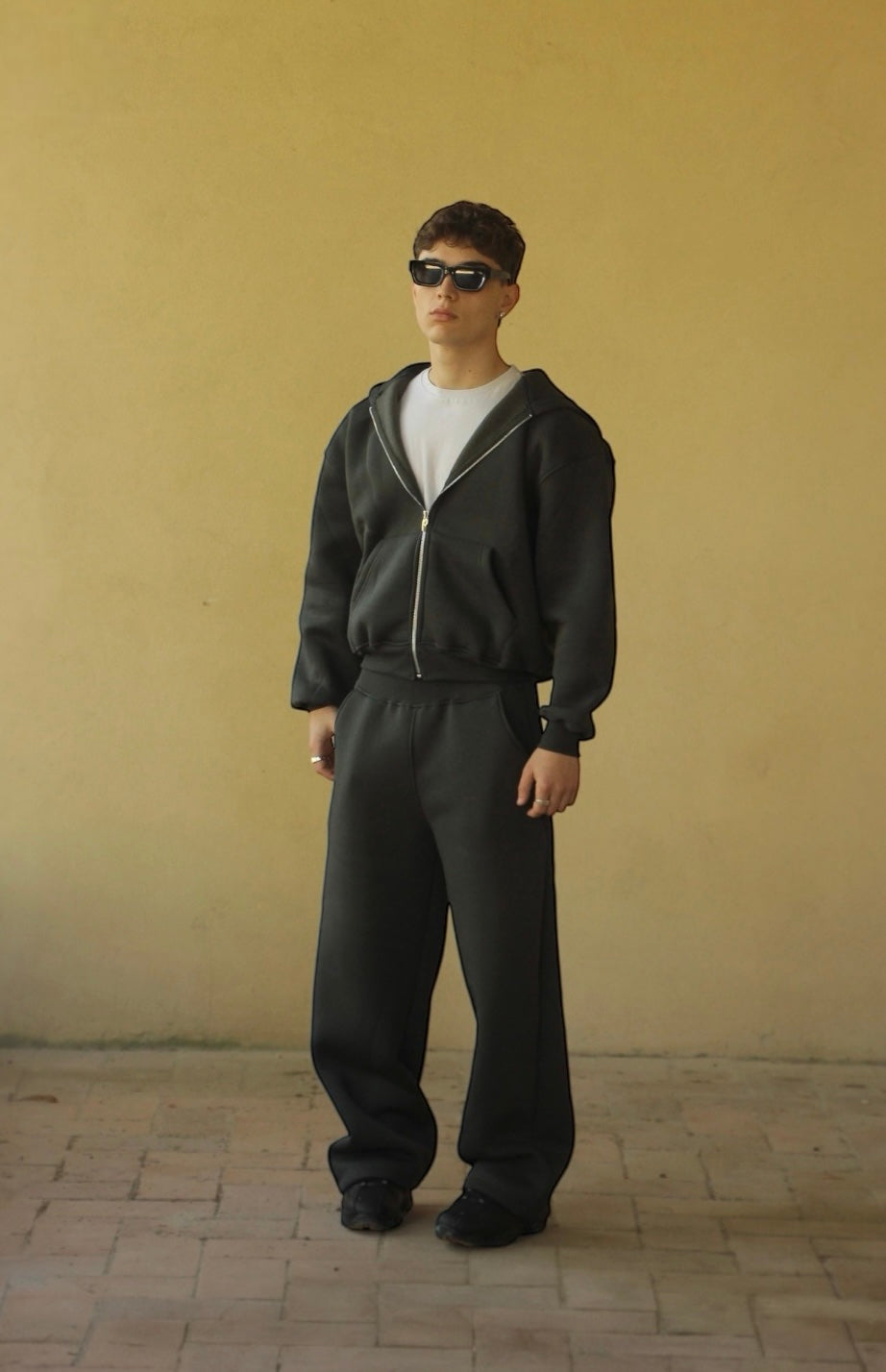 Military green pant
