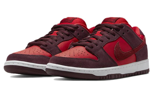 Nike SB Dunk Low Cherry