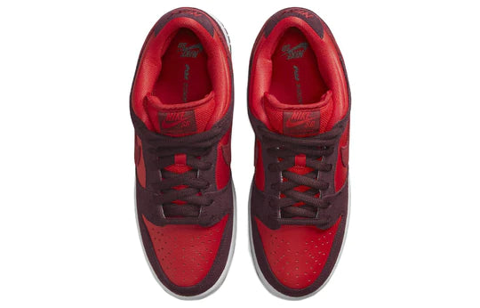 Nike SB Dunk Low Cherry