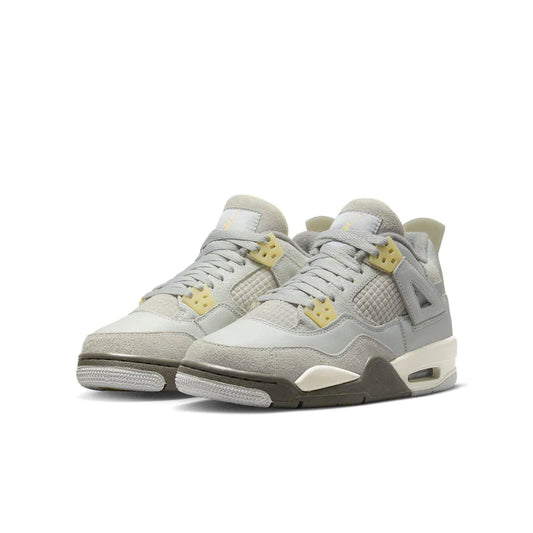 Air Jordan 4 Retro SE Craft Photon Dust